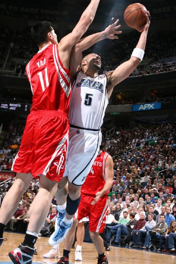 盤點NBA裡的剋星，一人面對詹姆斯連輸30場