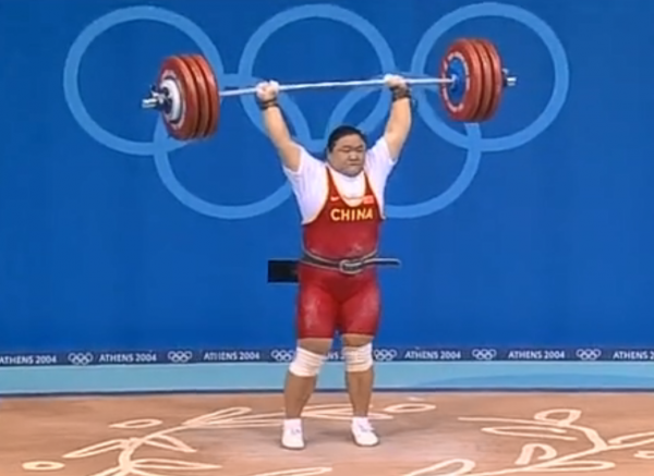 舉重冠軍唐功紅:因75公斤體重被嘲笑,退役後嫁帥老公,婚姻幸福 舉重冠軍唐功紅:因75公斤體重被嘲笑,退役後嫁帥老公,婚姻幸福