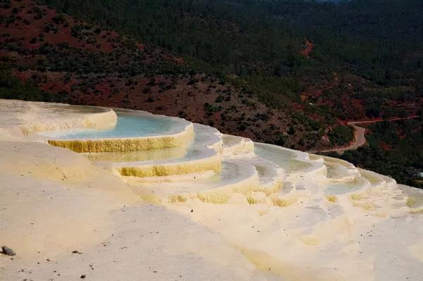 國內有哪些不輸國外的景點？