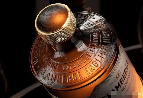 白俄羅斯FLAMBERGE杜松子酒禮盒套裝欣賞，你敢相信它是一盞燈