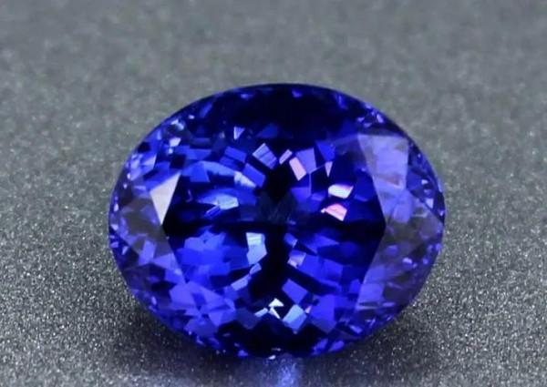 「科普」今天的藍色系科普一個品類，它有著幽雅深邃的藍色