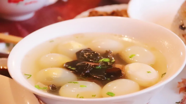 蘇州人的流水席,都在這不起眼的木園堂裡 蘇州人的流水席,都在這不起眼的木園堂裡