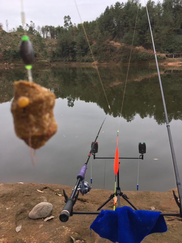 釣魚“奇”招數：磯竿滑漂遠投釣法，一招制勝