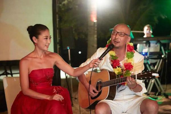 45歲的馬伊琍，用了22年尋愛，卻在同一種男人身上栽了兩次