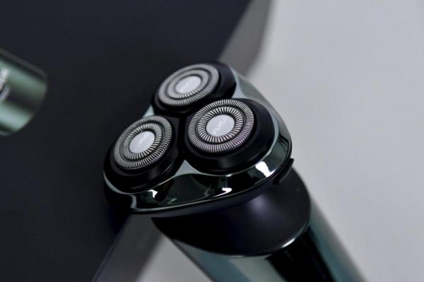 告別鬍子拉碴！飛科智慧感應剃鬚刀曬單評測