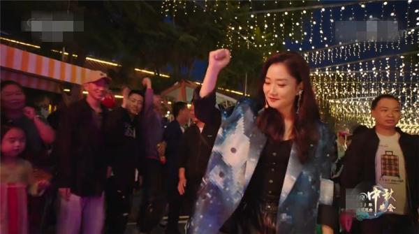 央視中秋晚會“王炸”:央視boys合唱,劉詩詩古裝,周深“奔月” 央視中秋晚會“王炸”:央視boys合唱,劉詩詩古裝,周深“奔月”