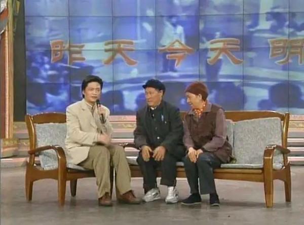 央視春晚的10個名場面,馮鞏沈騰劉謙皆有,節目一個比一個經典 央視春晚的10個名場面,馮鞏沈騰劉謙皆有,節目一個比一個經典