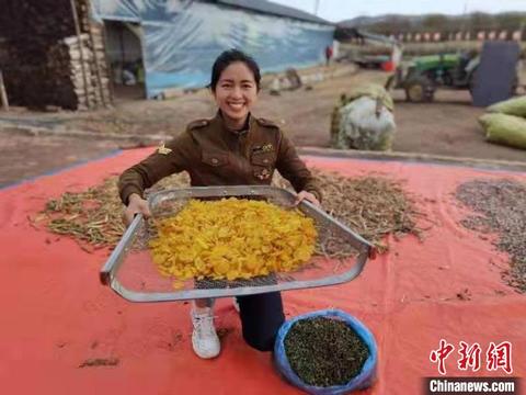 “90後”女大學生返鄉“帶貨”：我有振興故鄉的責任