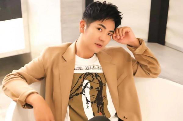 張曉龍：與其自怨自艾，不如充盈自己丨人物