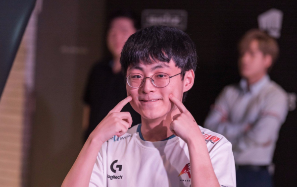 Faker第一，三名LPL中單前五！外媒排名十大中單選手