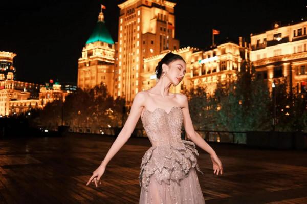 金晨星空禮服活動圖