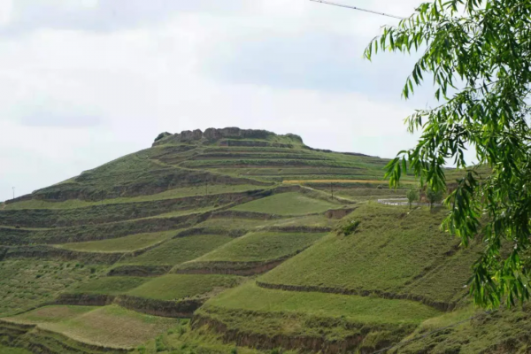 探秘甘肅通渭戰國秦長城遺址和古城堡 探秘甘肅通渭戰國秦長城遺址和古城堡