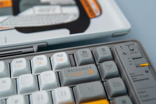 可能是我用過最好看的鍵盤，洛斐小浪機械鍵盤上手體驗