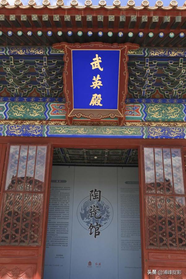 全世界沒幾件的汝、官、哥、鈞稀世珍品，故宮“堆”著放