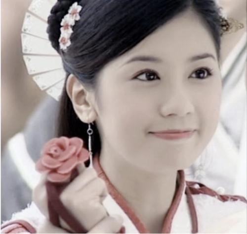 誰說小個子只能走可愛鄰家風,她們不到一米六,不一樣是女神? 誰說小個子只能走可愛鄰家風,她們不到一米六,不一樣是女神?