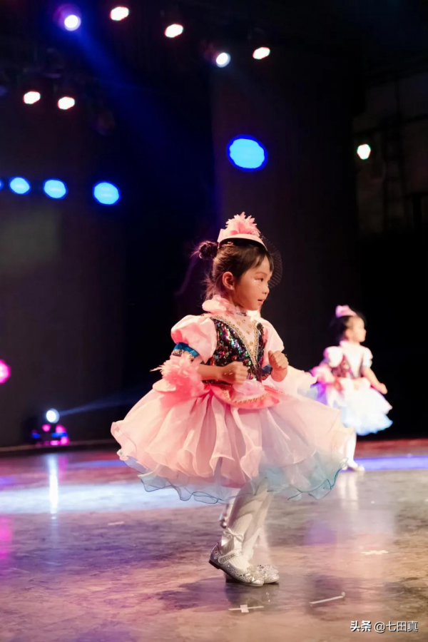 上了早教帶給寶寶的絕對不止課堂內容 上了早教帶給寶寶的絕對不止課堂內容