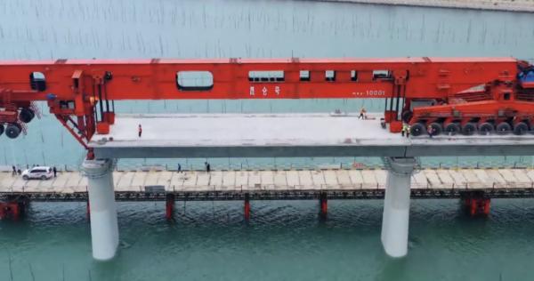 再次重新整理世界紀錄!中國造出千噸級架橋機,美國抱重金來求購 再次重新整理世界紀錄!中國造出千噸級架橋機,美國抱重金來求購