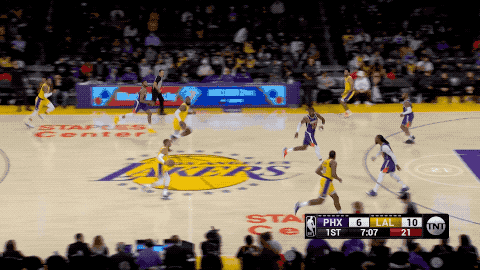 湖人又崩了，老炮攻防兩端拿捏詹瓜！鵜鶘再現勇士電梯門戰術