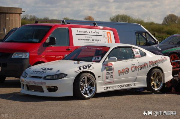 光輝歲月 | 不是隻有拓海的AE86：那些曾響徹過秋名山的轟鳴…