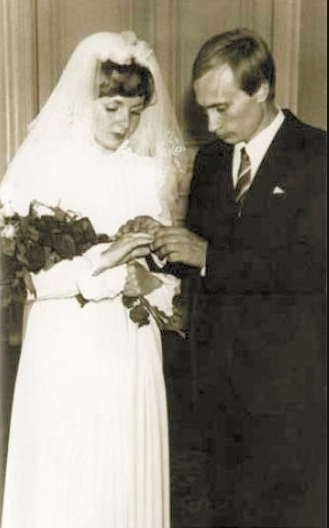 普京妻子有多美？曾被丈夫當成間諜，雖離婚卻對她仍鍾情一生