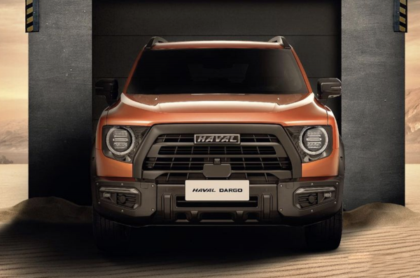 哈弗大狗中東版實車,換裝新前臉,外觀很硬朗霸氣,搭載2.0T動力 哈弗大狗中東版實車,換裝新前臉,外觀很硬朗霸氣,搭載2.0T動力