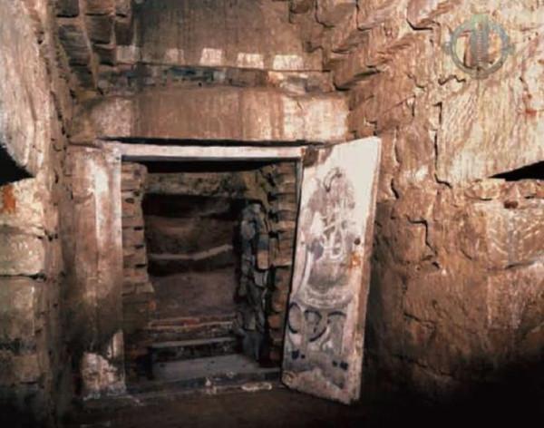 內蒙古古墓發現《降真》昇仙圖,充滿男性幻想,墓主只有14歲 內蒙古古墓發現《降真》昇仙圖,充滿男性幻想,墓主只有14歲