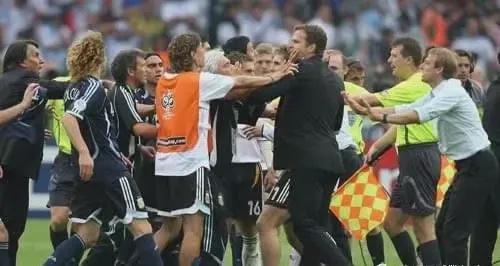 新聞足球記憶:足壇十大群毆事件 新聞足球記憶:足壇十大群毆事件