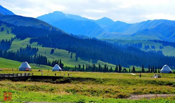 新疆那拉提草原風光 新疆那拉提草原風光