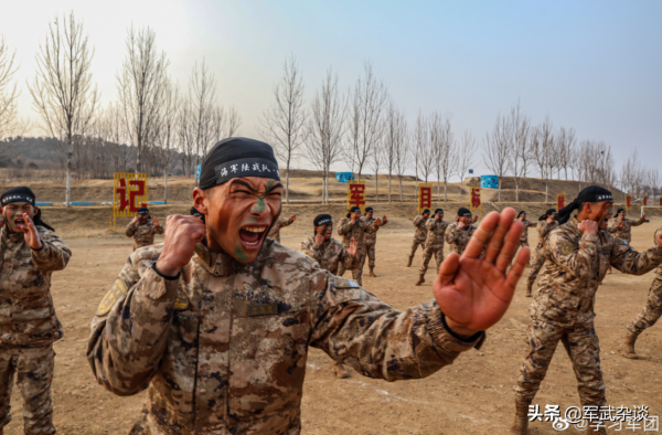 &OpenCurlyDoubleQuote;藍精靈&rdquo;再見！海軍陸戰隊換裝21式軍服，向美國海軍陸戰隊轉變