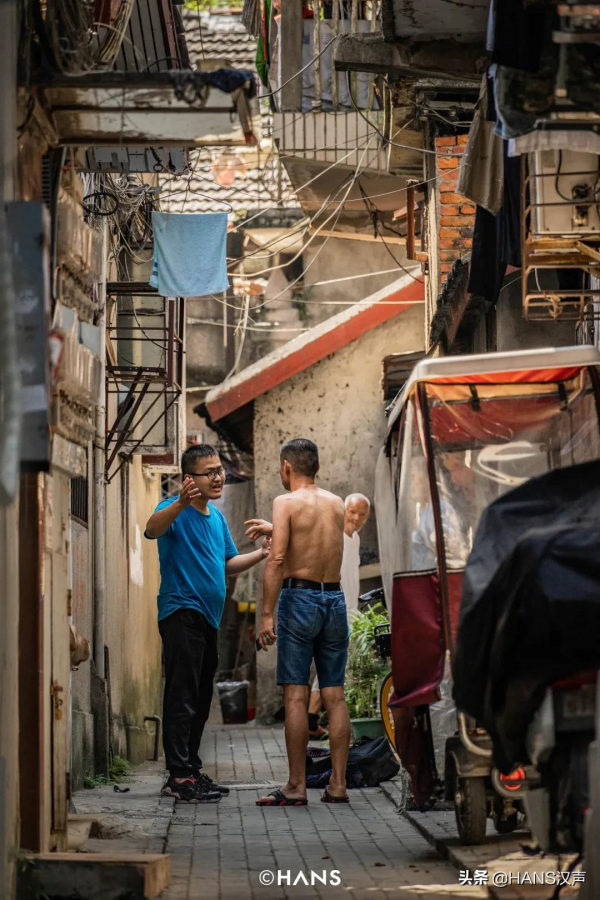 黃鶴樓下的人間煙火，蛇山上的神奇武昌