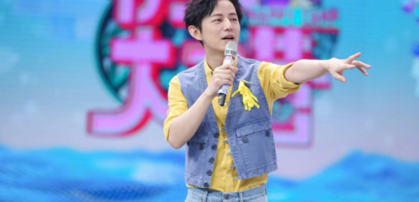 《快本》國慶特別企劃，停播謠言不攻自破，新成員丁程鑫缺席錄製