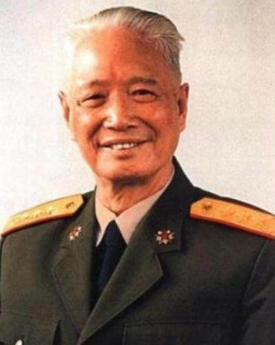 四大野戰軍的參謀長，都是誰？建國後又分別授予了什麼軍銜？