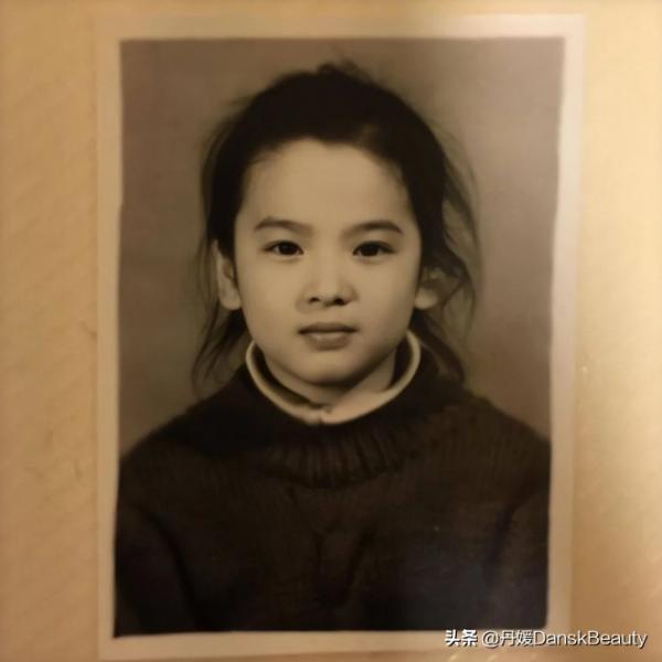明星小時候舊照曝光！無PS，無濾鏡，我看到了真實的臉……