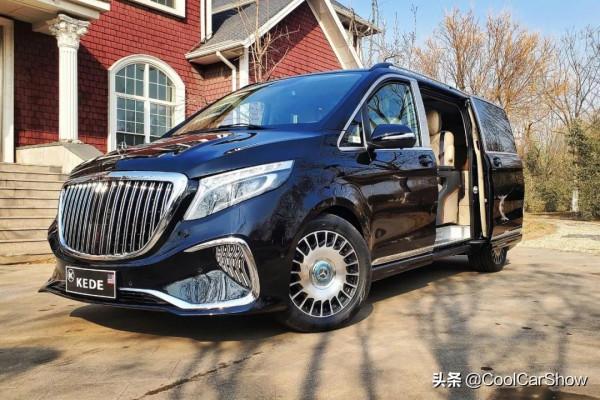 定製豪華內飾,標配9AT+空氣懸掛,這輛KEDE克蒂巴赫值得重視 定製豪華內飾,標配9AT+空氣懸掛,這輛KEDE克蒂巴赫值得重視