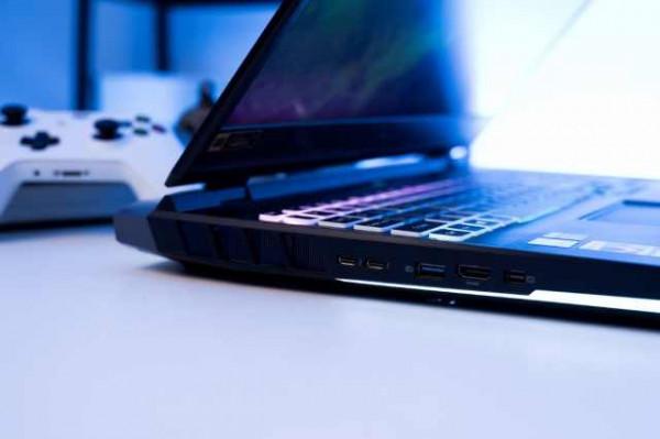 戰斧500首測速評：RTX 3080完勝4K MiniLED屏 玩3A太燃了