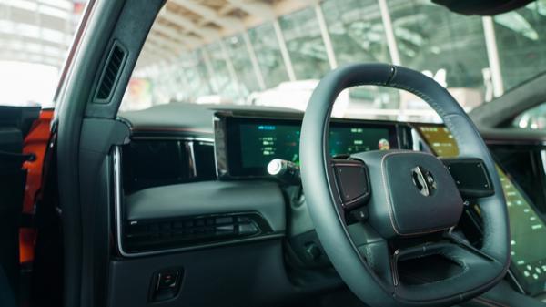 意不意外?特斯拉也沒能玩轉的頂級電動榜單,竟出現了倆自主品牌 意不意外?特斯拉也沒能玩轉的頂級電動榜單,竟出現了倆自主品牌