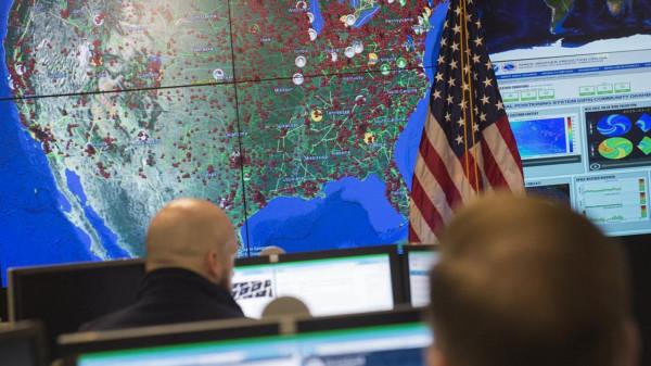 12月17日，美1周對華制裁5次；俄高官稱三戰已打響，願與美合作