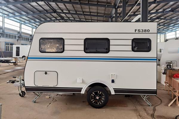 大水電，空間感強 高性價比四季風拖掛房車