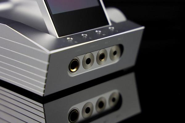 「耳邊評測」AK也玩“破界”？ACRO CA1000播放解碼一體機開箱評測