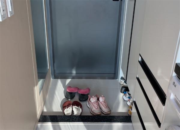 31歲韓國“大姑娘”,一人在26㎡蝸居中住4年,獨居生活引人羨慕 31歲韓國“大姑娘”,一人在26㎡蝸居中住4年,獨居生活引人羨慕