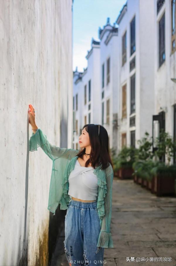 浙江有座千年古鎮沉於水底，才有了千島湖，如今古鎮再現湖畔