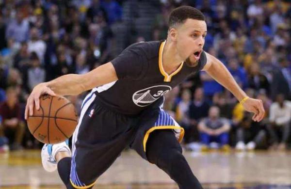 盤點：NBA歷史十大運球大師，庫裡只能排最後，艾弗森人球合一