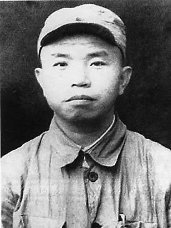1937年,潘峰7人想追隨王樹聲卻被拒絕,分散逃脫被俘不忘初心 1937年,潘峰7人想追隨王樹聲卻被拒絕,分散逃脫被俘不忘初心