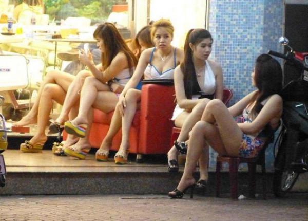 在緬甸,100元人民幣能享受什麼服務?聽緬甸姑娘這麼說,太意外 在緬甸,100元人民幣能享受什麼服務?聽緬甸姑娘這麼說,太意外