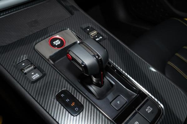 三款10萬級效能選手？最慢7秒多破百，SUV、轎車都有，適合年輕人