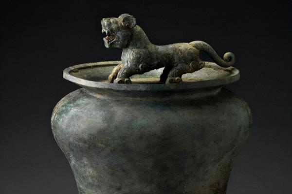 山東發現千年古墓，墓中發現多種陪葬品，墓主人身份到底成謎