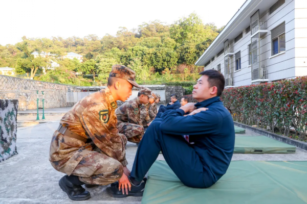 全軍選調來了！福建省軍區組織集中選調少校以下軍官考核