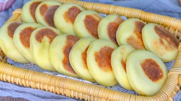 一週早餐不重樣,分享7種好吃好做的發麵餅,柔軟多層,口味豐富 一週早餐不重樣,分享7種好吃好做的發麵餅,柔軟多層,口味豐富