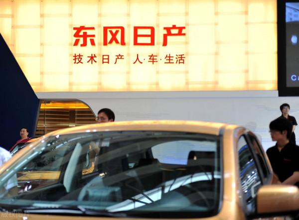 持續退閘道器店 汽車4S店會成過去式嗎？