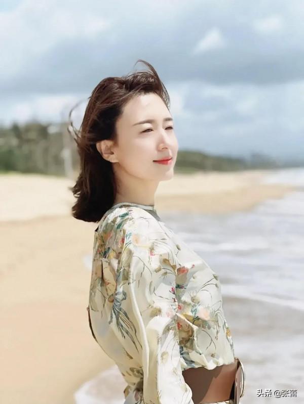 央視主持女神張蕾